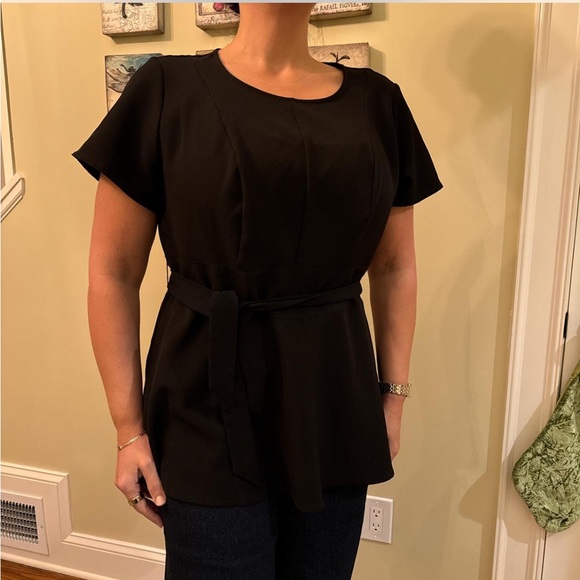 Lane Bryant Tops - Lane Bryant Black Top - Size 14 with Belt - Excellent Condition